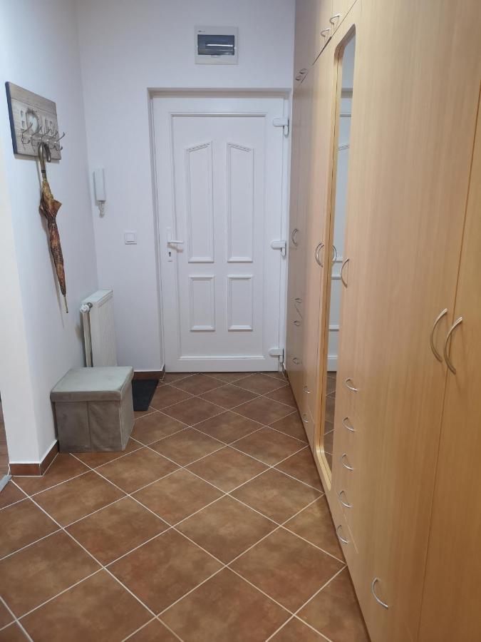Orsika Hilltop Apartman Eger Eksteriør bilde